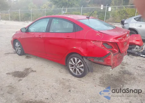 2017 Hyundai Accent Value Edition z USA, uszkodzony, nr VIN KMHCT4AE2HU326758